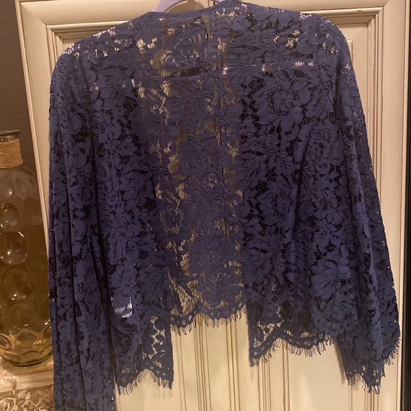 Lace jacket - Picture 4 of 4
